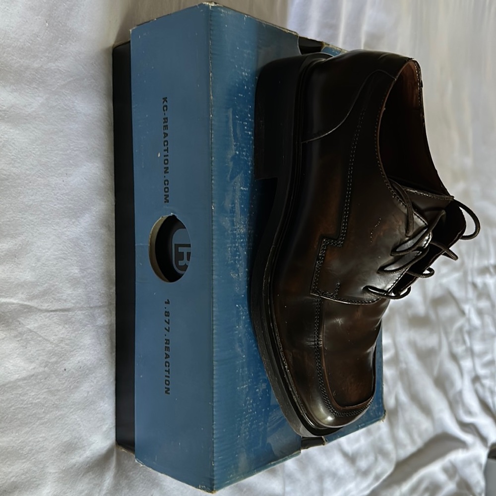 Kenneth Cole Reaction Oxford